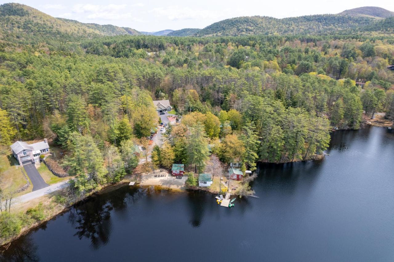 Hide-A-Way Waterfront Cottages Lake Luzerne Exterior photo